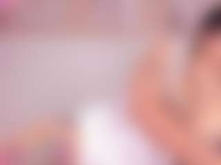 Live cam show with Jessy-Evanss - Nipple Piercings on Camsoda