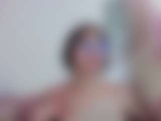 Live cam show with KittyNicolle - Latina on Streamer API | colombia