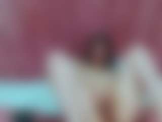 Live cam show with chloe-angel - Sexcam on Latina Girls