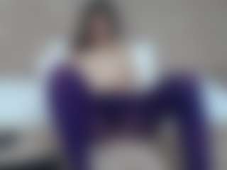chloe-angel's Live Sex Cam Show