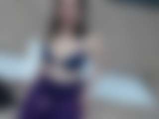 chloe-angel's Live Sex Cam Show