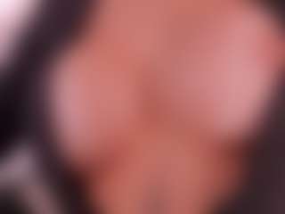 Live cam show with HannaConnorX - Small Ass on Cam Slut