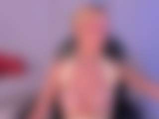 Live cam show with HannaConnorX - Living Room on Dolls Live