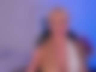 HannaConnorX's Live Sex Cam Show