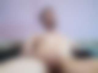 Live cam show with Hocthus - Tease on Gym Cam Girls