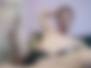 Live cam show with Hocthus - Tease on Camsoda