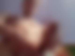 Live cam show with Hocthus - Bedroom on Big Tits