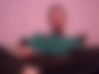 Live cam show with Hocthus - Blowjob on xplaylive.com