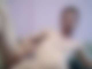Live cam show with Hocthus - Bedroom on Camsoda