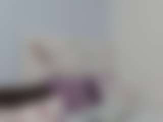 Live cam show with KylieBenson - Public Red Hair on Hubzter Live