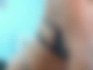 Live cam show with KylieBenson - Camel Toe on camtv