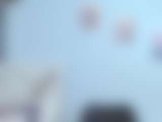 Live cam show with KylieBenson - Red Hair on CamClone