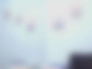 Live cam show with KylieBenson - Lesbian on chickslive.net