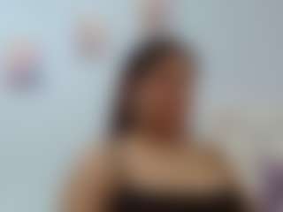 Live cam show with KylieBenson - Submissive on Strip Flash - Live Sex Shows