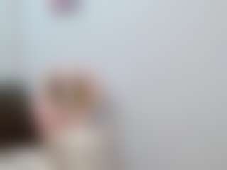 Live cam show with KylieBenson - Red Hair on SpankPalCams