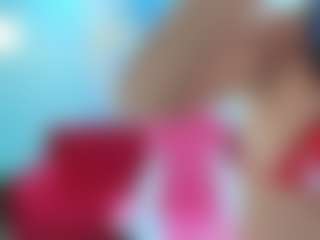 Live cam show with Tammypetit - Living Room on crypto-cams