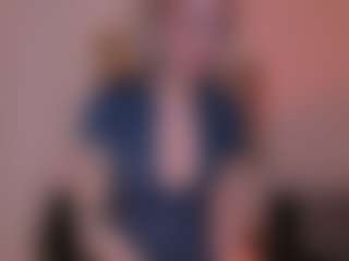 Live cam show with Violett Hansson - Asmr on Camming Site