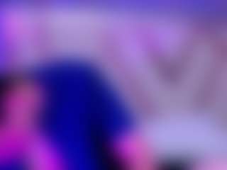 Domiinates Live-Sex-Cam-Show