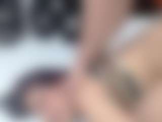 Domiinates Live-Sex-Cam-Show
