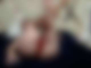Live cam show with Domiinate - Brown Eyes on live18s.com