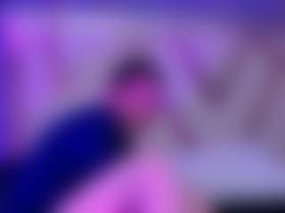 Live cam show with Domiinate - Muscular on Camsoda