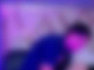 Live cam show with Domiinate - Black Hair on Camsoda