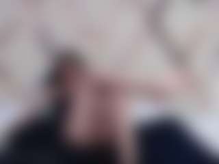 Live cam show with Domiinate - Brown Eyes on Dolls Live