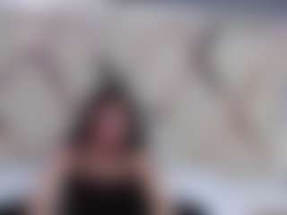 Domiinates Live-Sex-Cam-Show