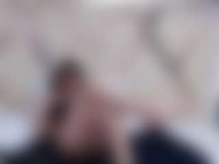 Live cam show with Domiinate - Brown Eyes on slutload