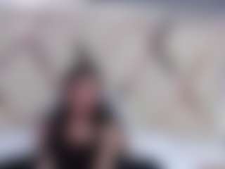 Domiinates Live-Sex-Cam-Show