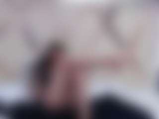 Domiinates Live-Sex-Cam-Show