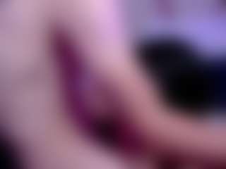 Dominate_alisson's Live Sex Cam Show