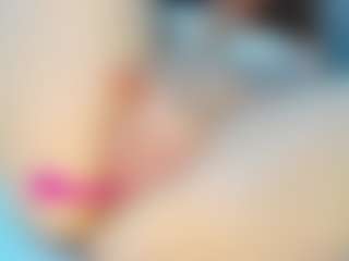 Live cam show with Frosty-fire - Student on madthumbs
