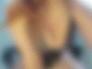 Live cam show with Frosty-fire - Student on Camsoda