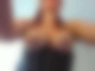 Live cam show with Frosty-fire - Red Hair Teen (18+) on crypto-cams