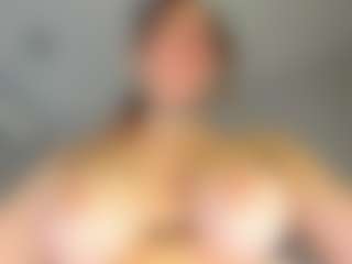 Live cam show with Frosty-fire - Cosplay Granny on Soda Cam