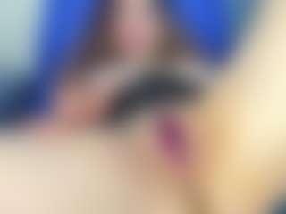 Live cam show with Frosty-fire - Red Hair on hrnylive.com