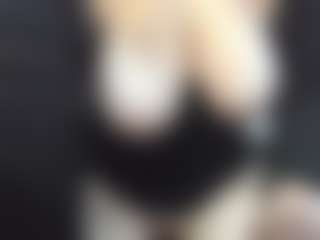 Live cam show with Frosty-fire - Blowjob on Milfs Live