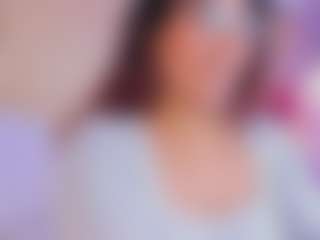 Live cam show with MelissaKarterrs - Petite MILF on Gym Cam Girls