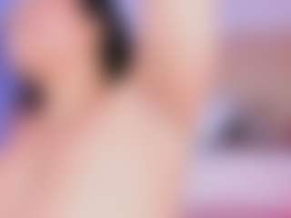 Live cam show with MelissaKarterrs - Middle Aged on hrnylive.com