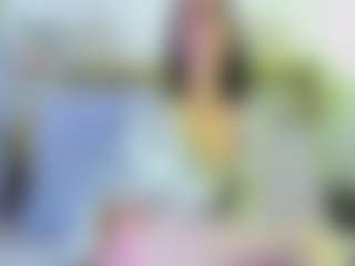 alejandra-cherry MILF webcam performer live streaming