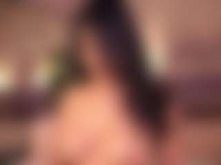 Izzy Wild's Live Sex Cam Show