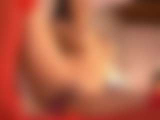 Izzy Wild's Live Sex Cam Show