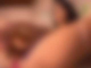 Izzy Wild's Live Sex Cam Show