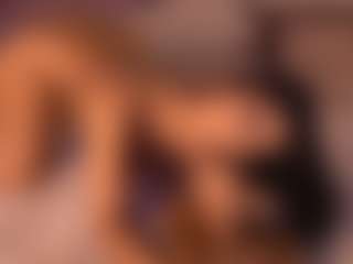 Izzy Wild's Live Sex Cam Show