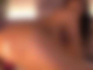 Izzy Wild's Live Sex Cam Show