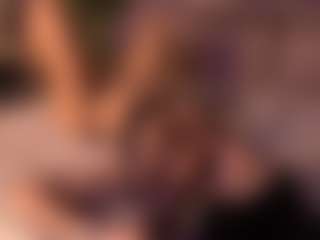 Izzy Wild's Live Sex Cam Show