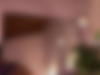Izzy Wild's Live Sex Cam Show
