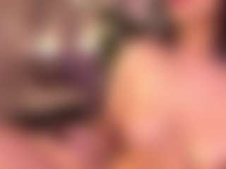 Izzy Wild's Live Sex Cam Show