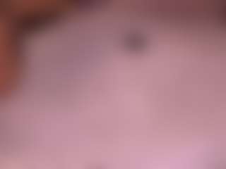 Izzy Wild's Live Sex Cam Show